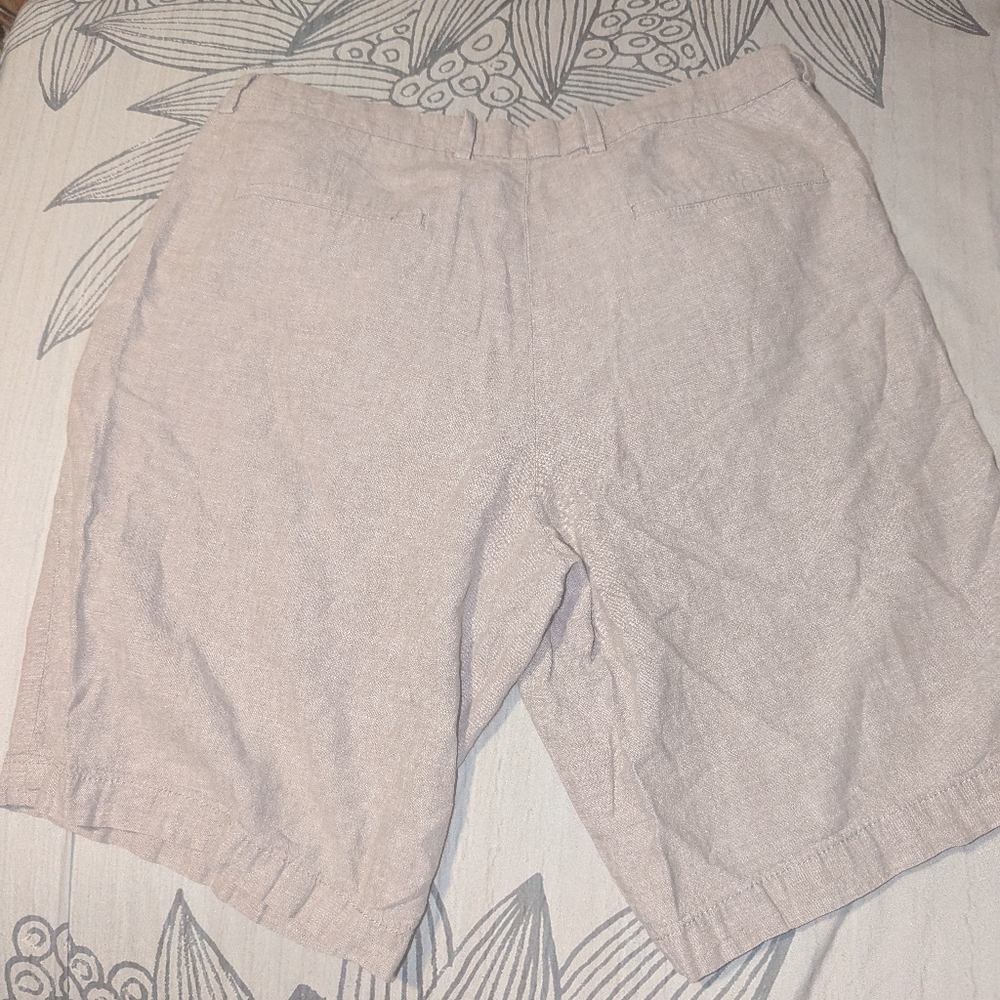 Men's Tan Shorts - Picture 5 of 6